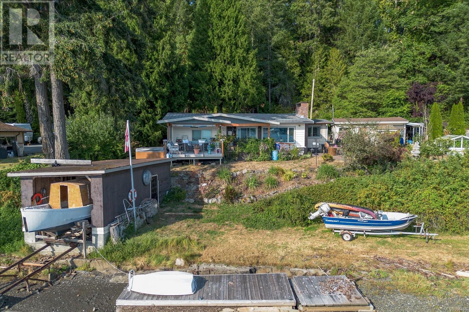 4960 Reiber Rd Property Photo 8