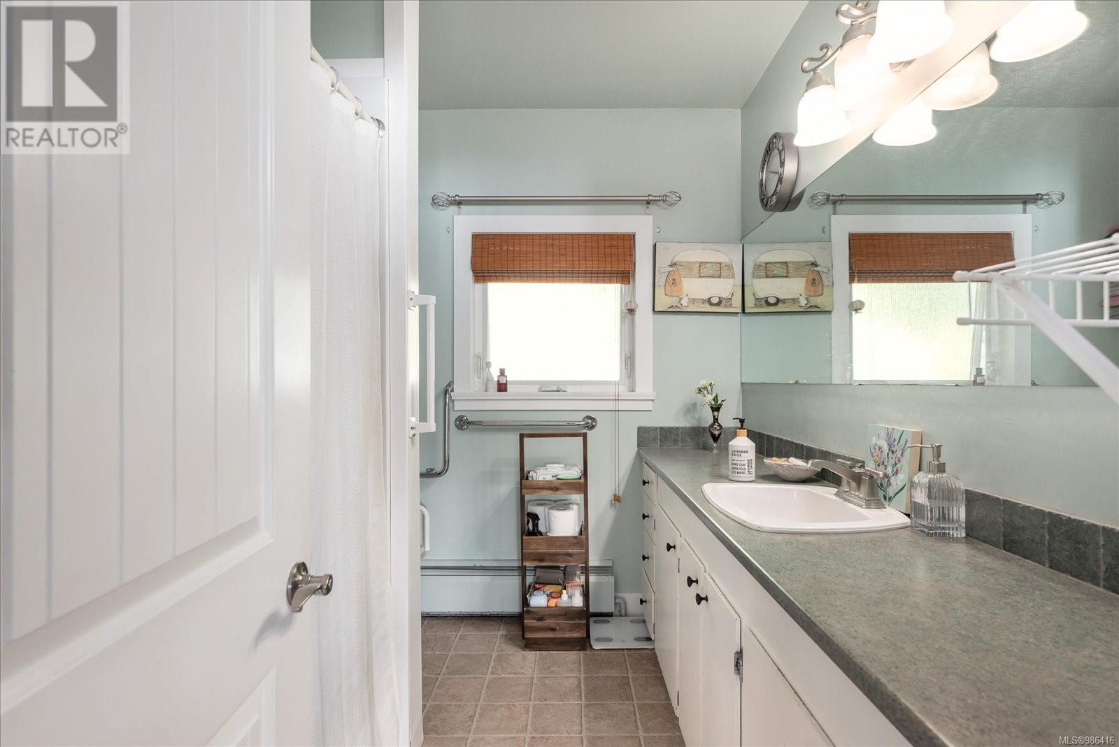 4960 Reiber Rd Property Photo 25