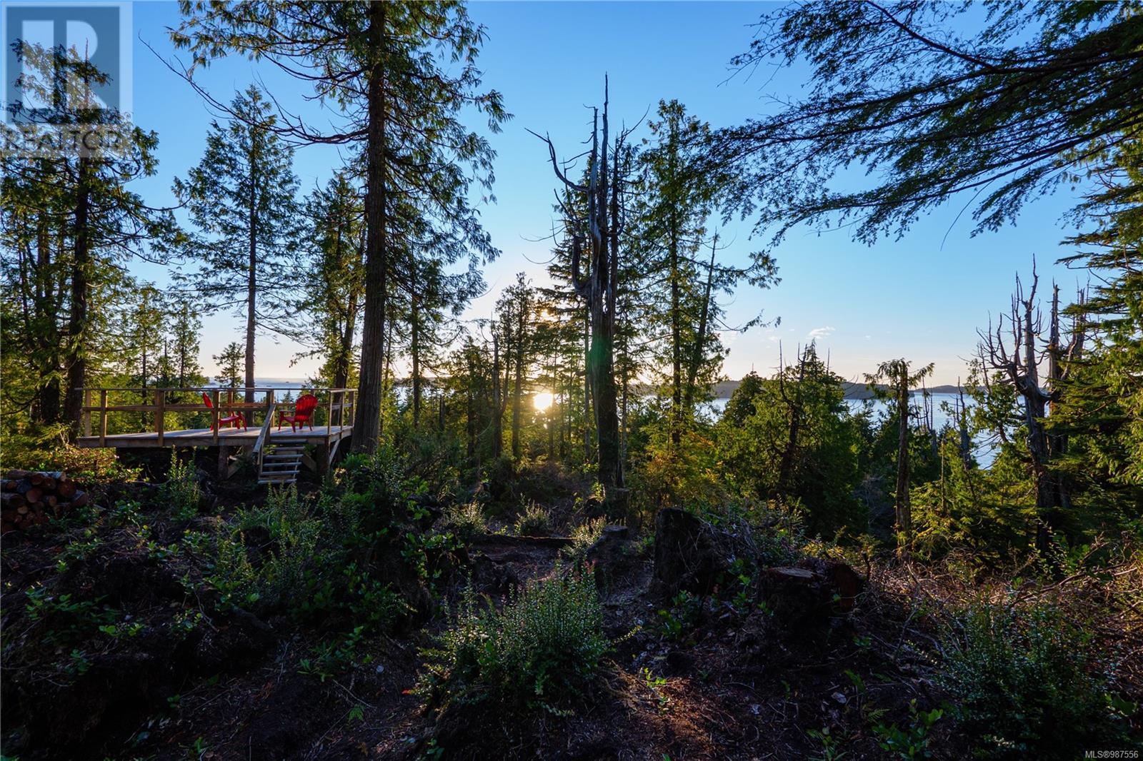 340 Tonquin Park Rd Property Photo 8