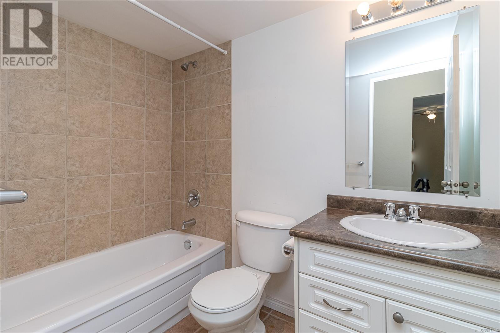308 218 Bayview Ave Property Photo 21