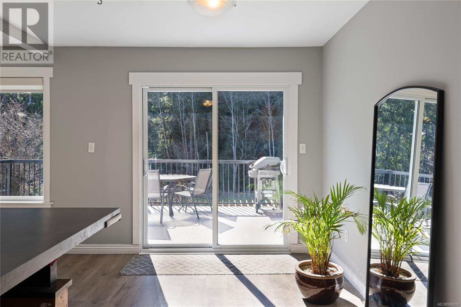 4117 Ross Rd Property Photo 10