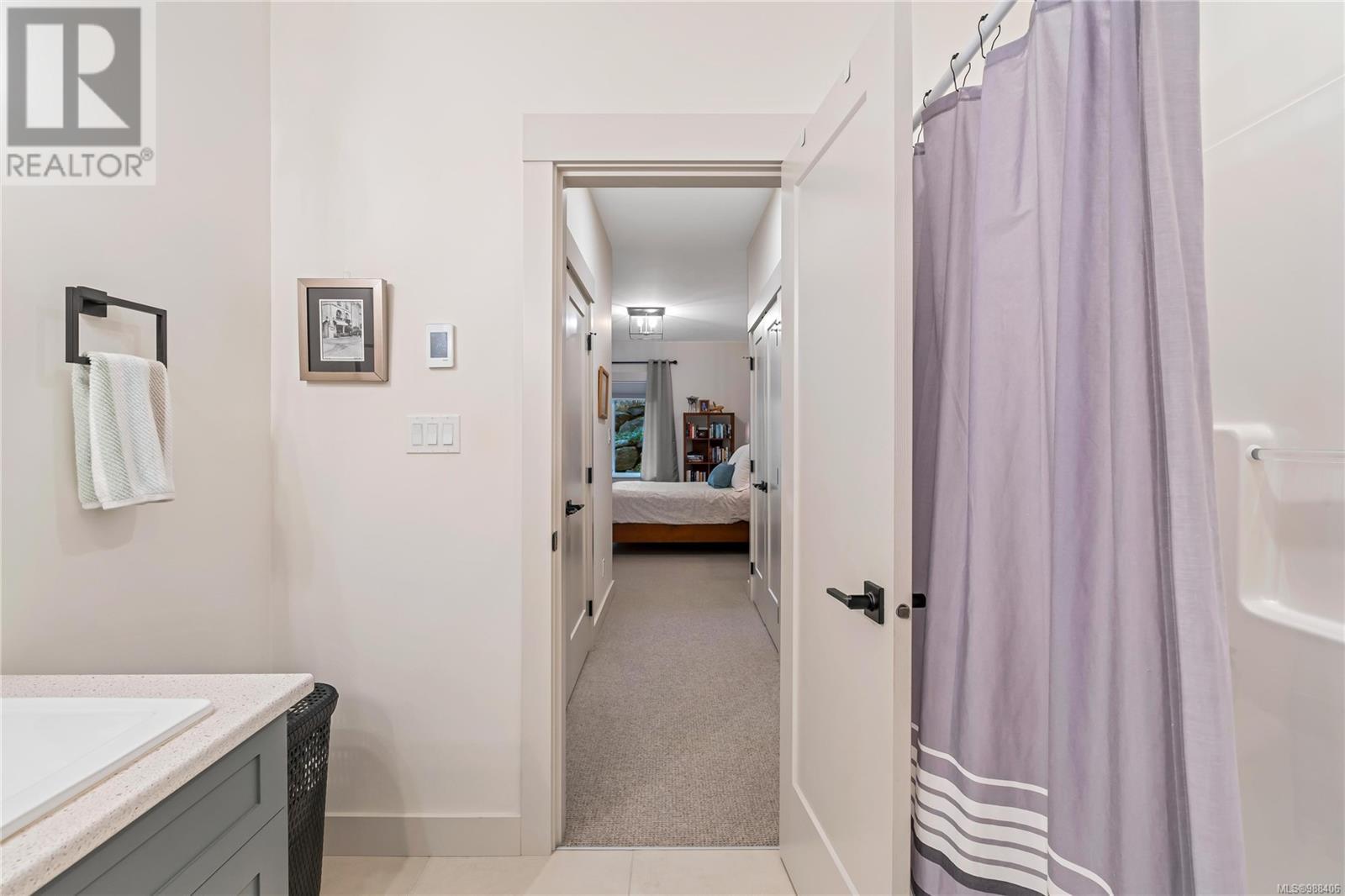 10 420 Cook St Property Photo 25