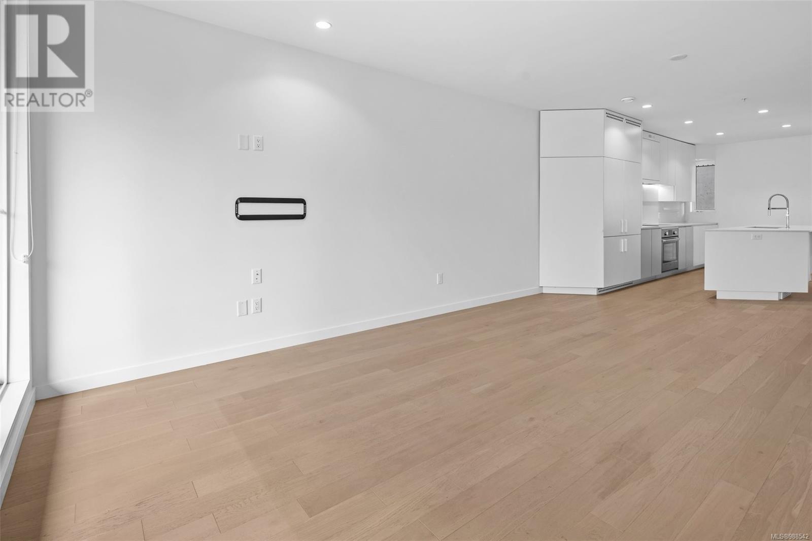 301 430 Parry St Property Photo 27