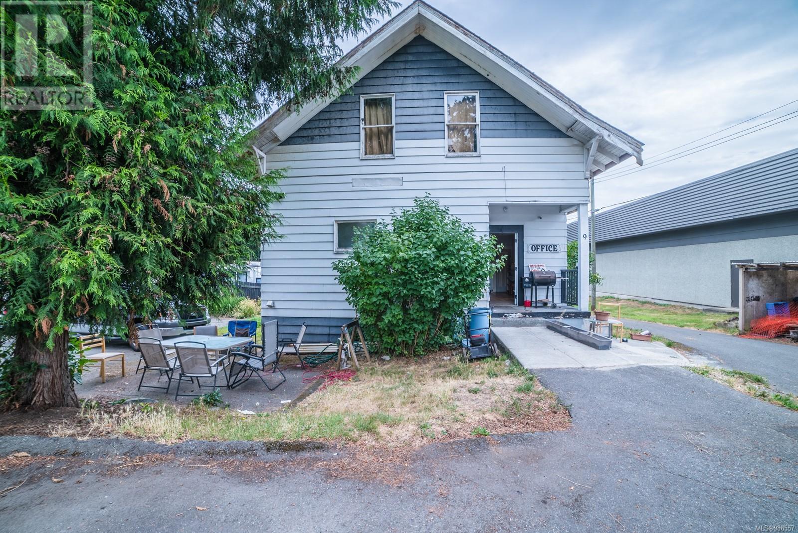 1226 Lawlor Rd Property Photo 14