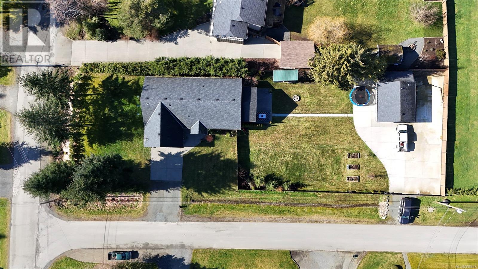 3819 Stuart Pl Property Photo 2