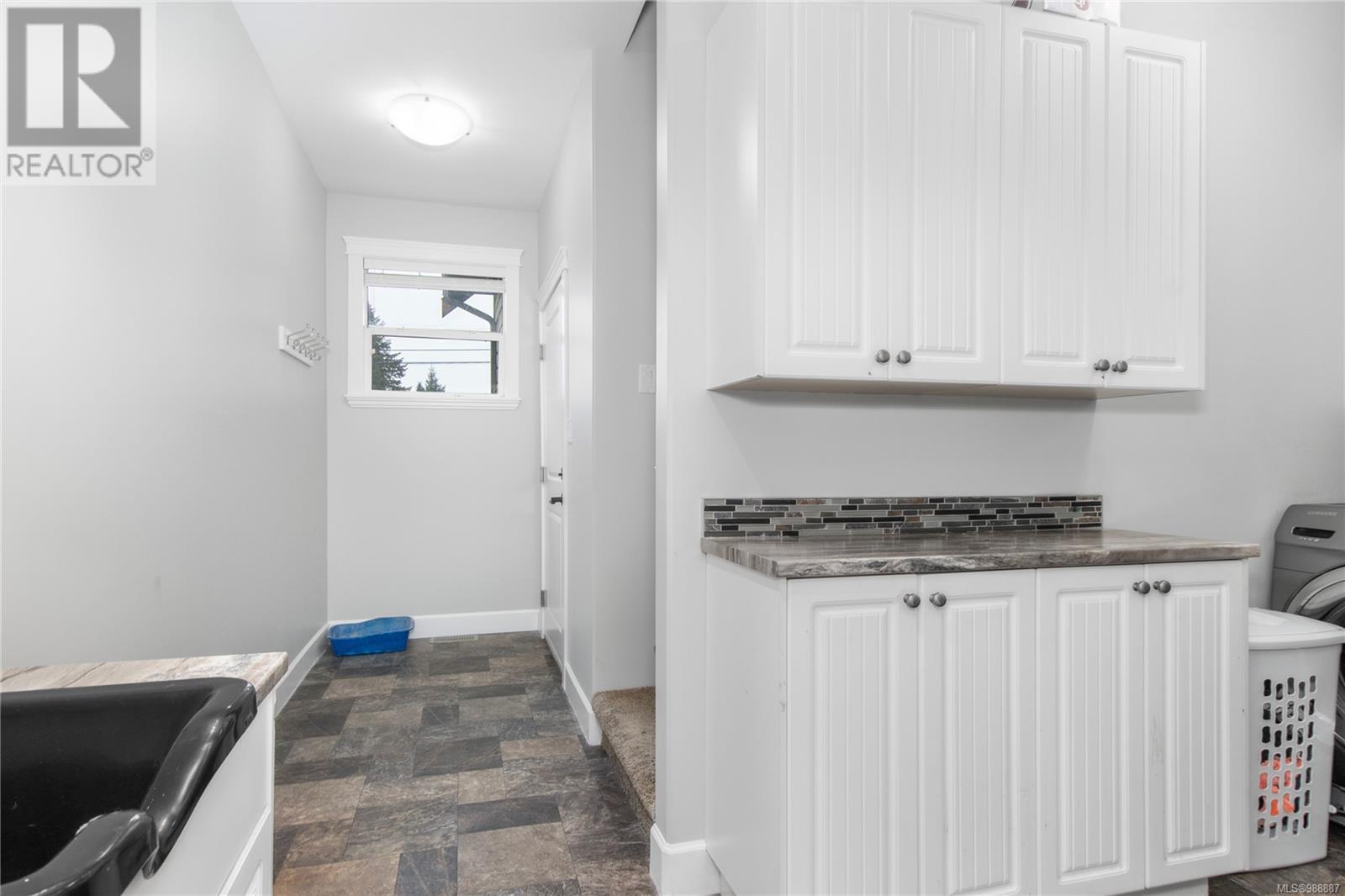 3819 Stuart Pl Property Photo 17