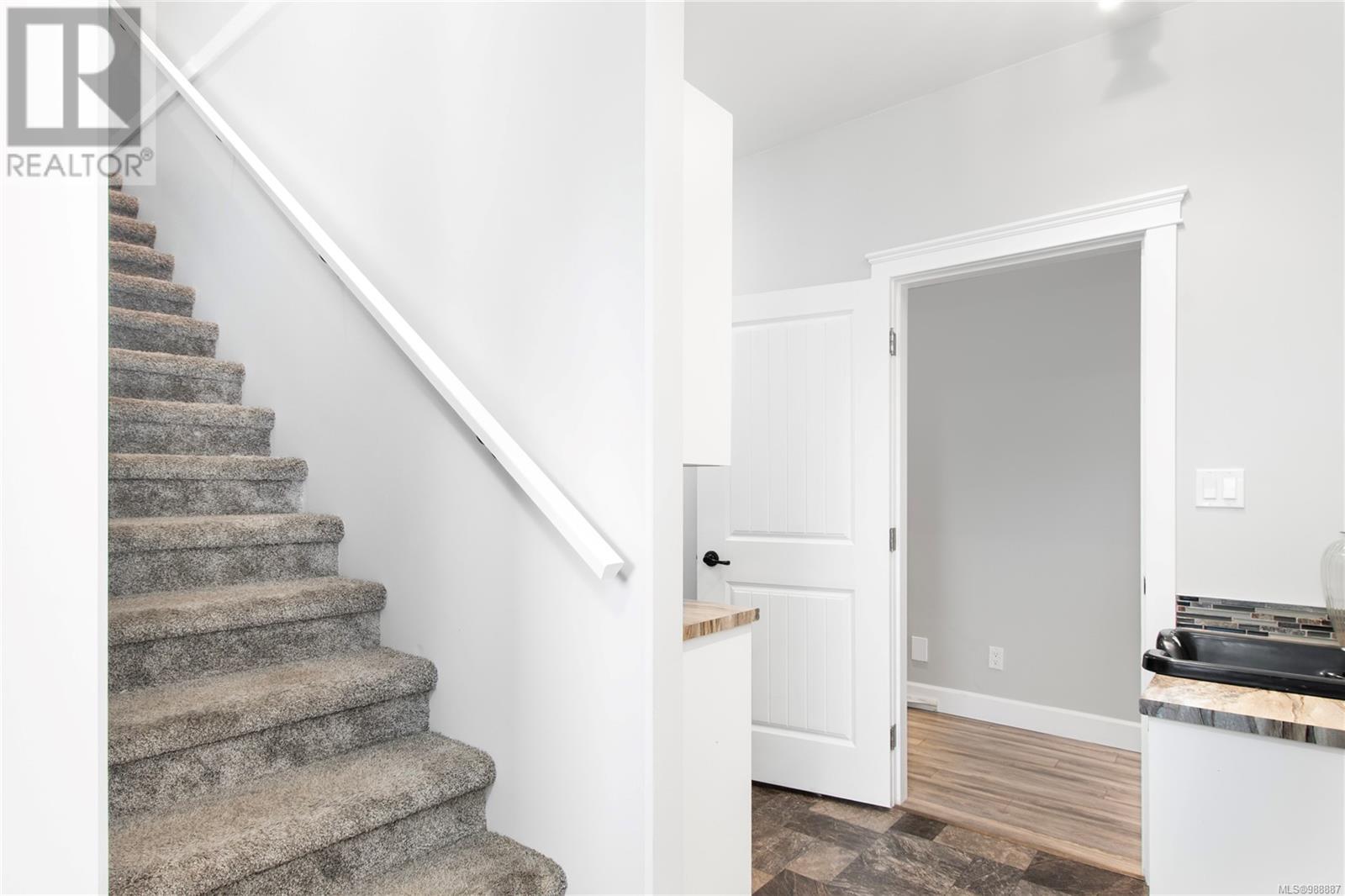 3819 Stuart Pl Property Photo 26