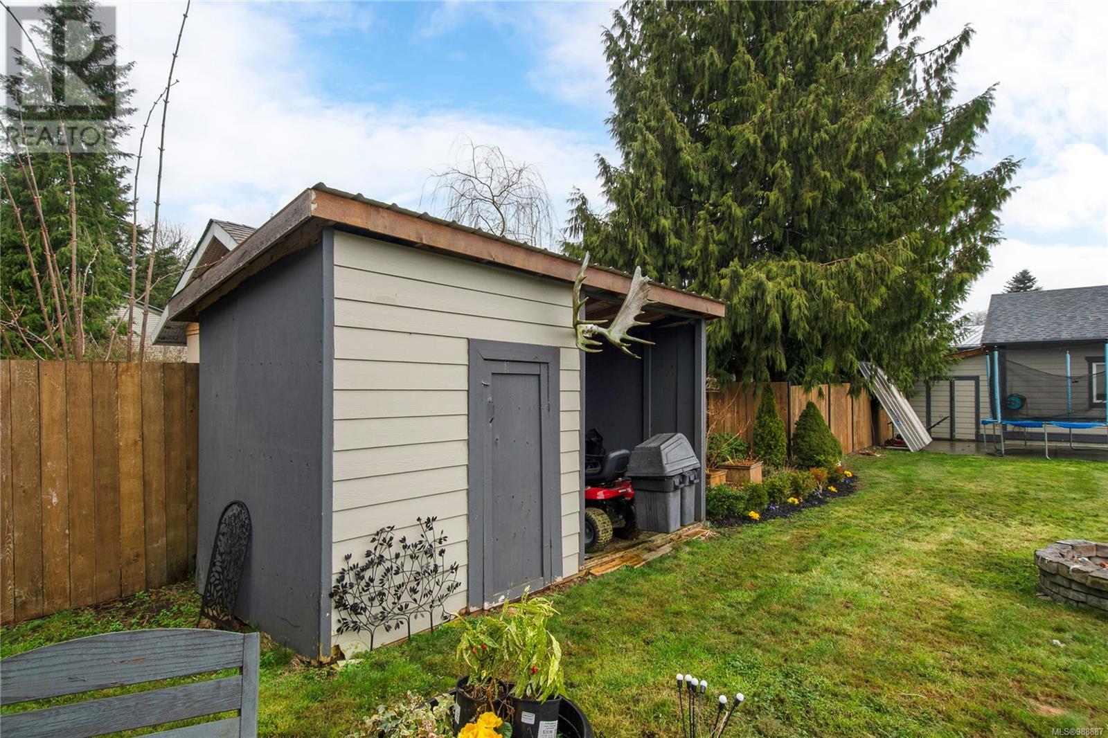 3819 Stuart Pl Property Photo 33