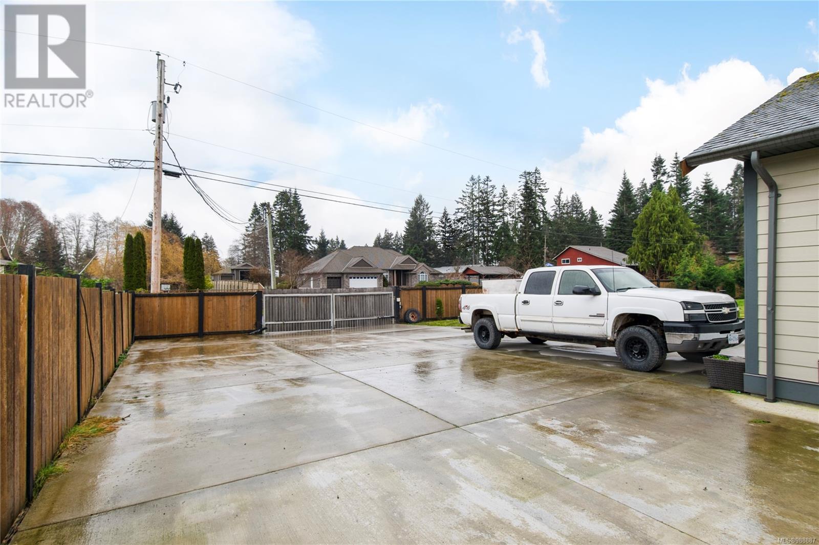 3819 Stuart Pl Property Photo 39