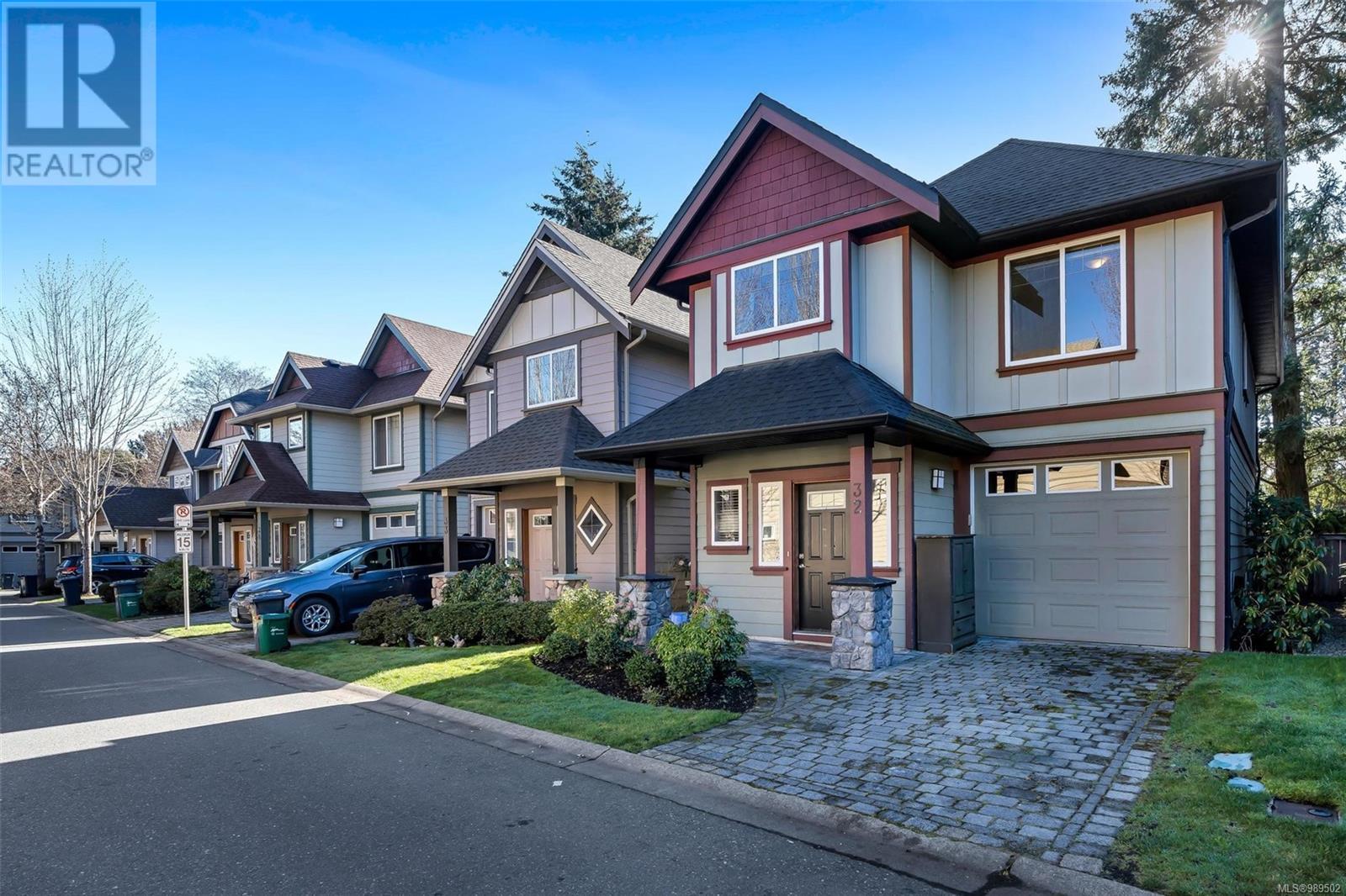 32 2210 Sooke Rd Property Photo
