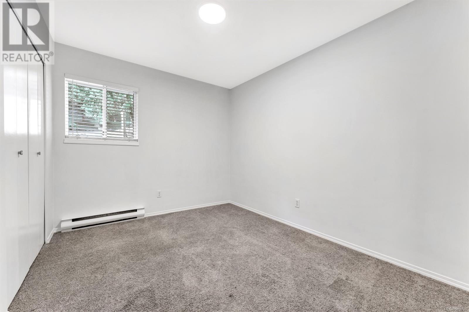 711 Starling Pl Property Photo 21