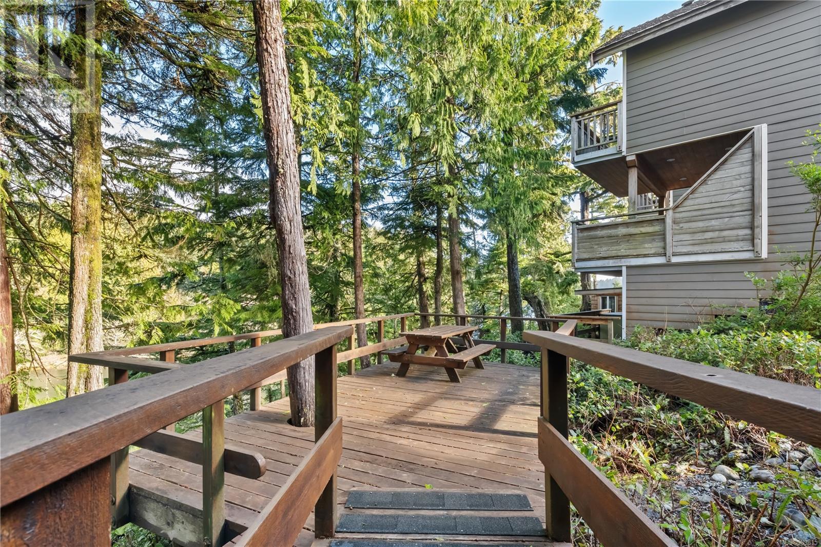 277 Boardwalk Blvd Property Photo 45