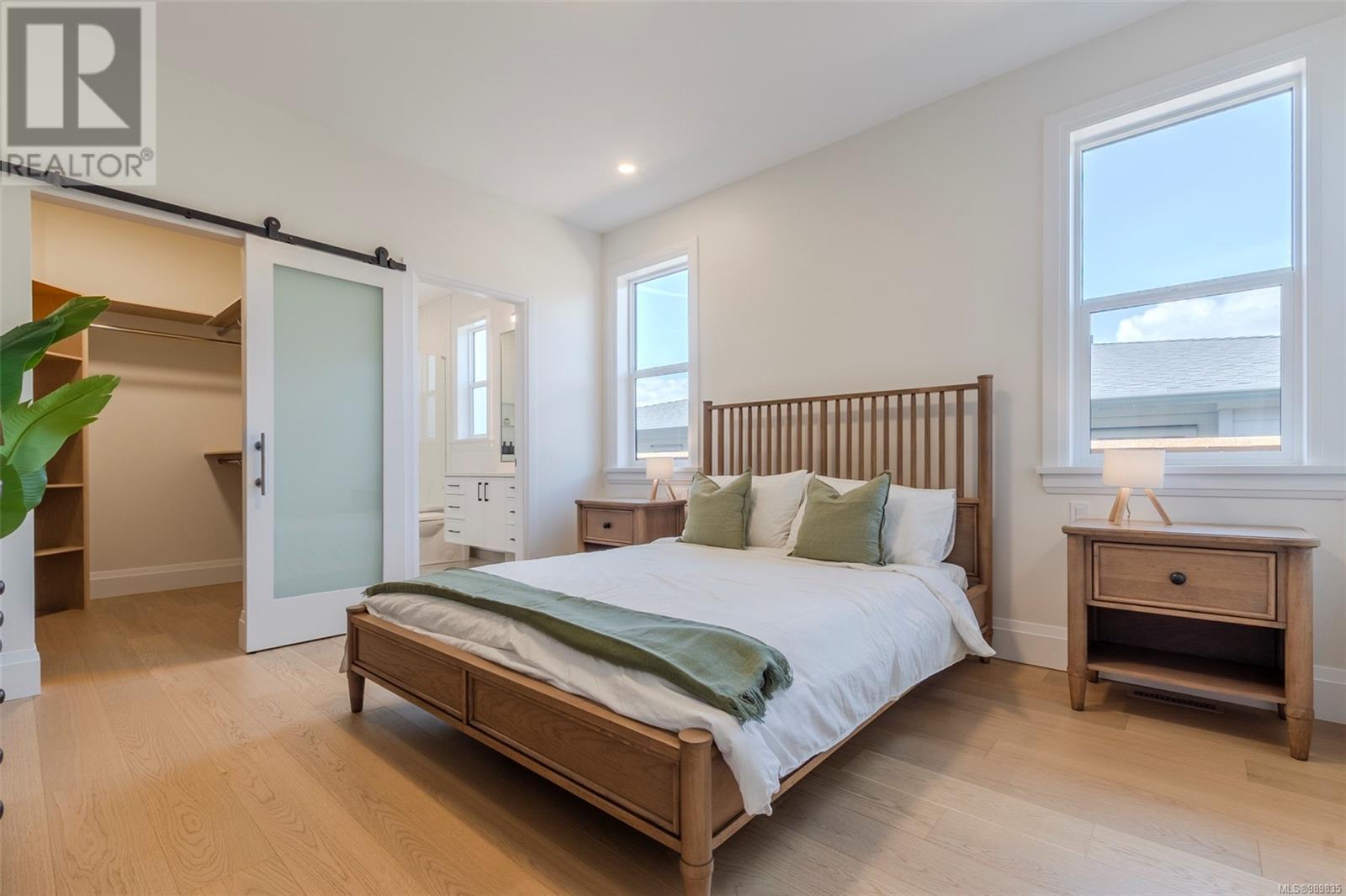 1234 Viewtop Road #114 Property Photo 8