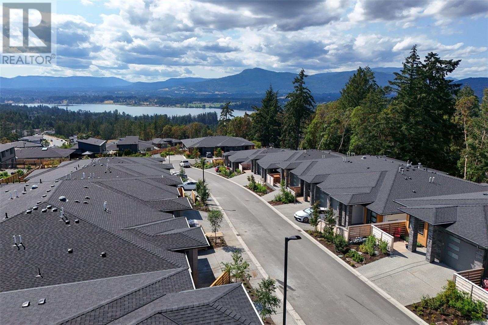 1234 Viewtop Road #114 Property Photo 17