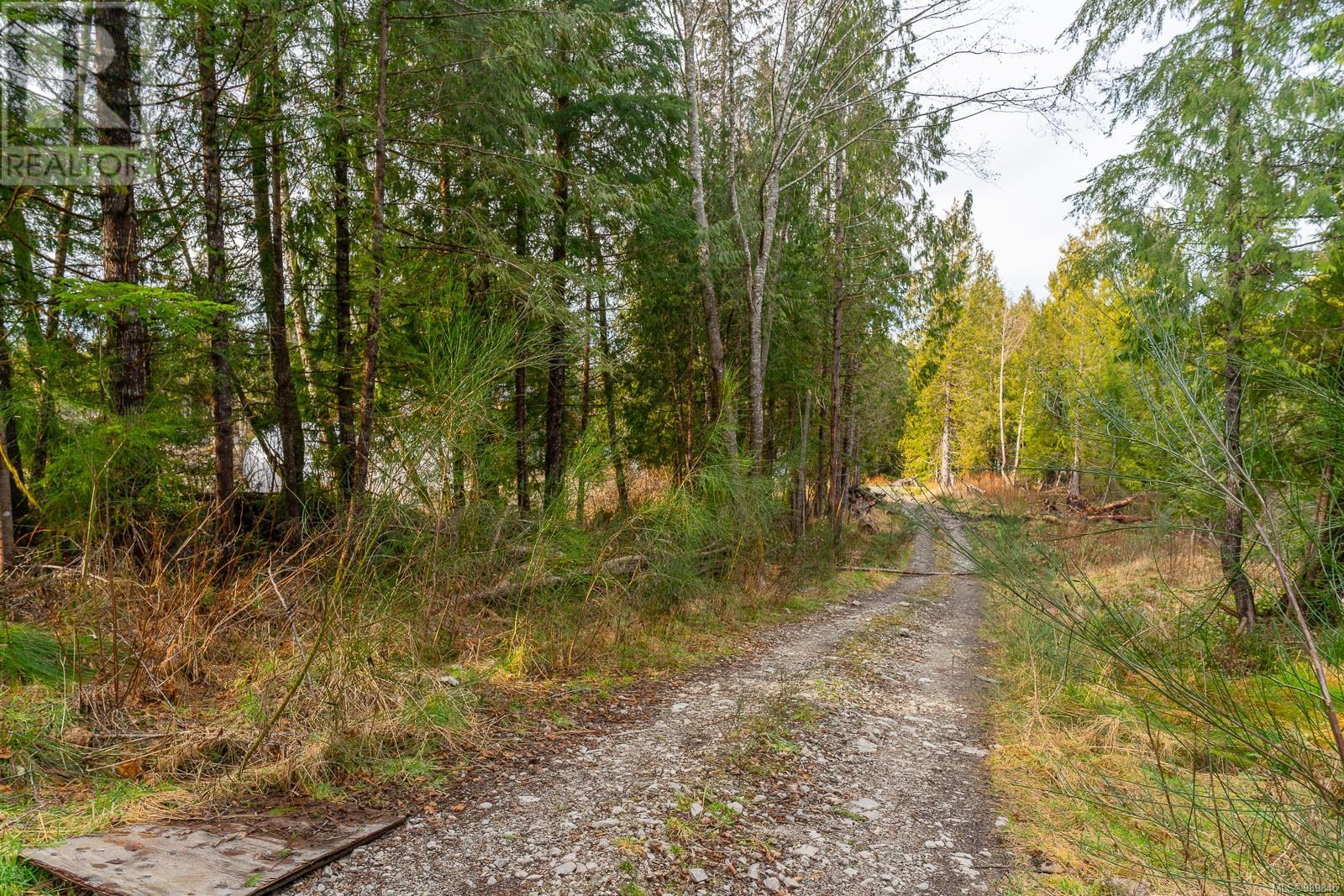 Lot 5 Bamfield Rd S Property Photo 23