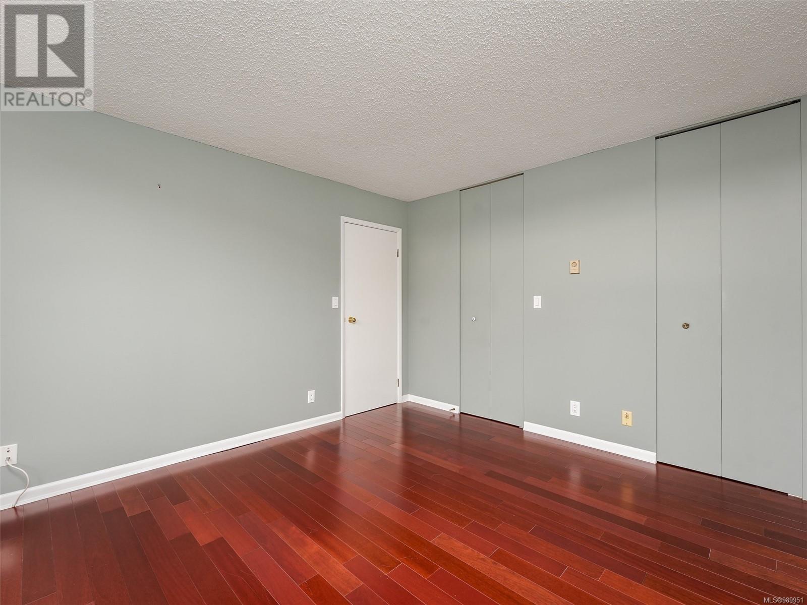 202 325 Maitland St Property Photo 8