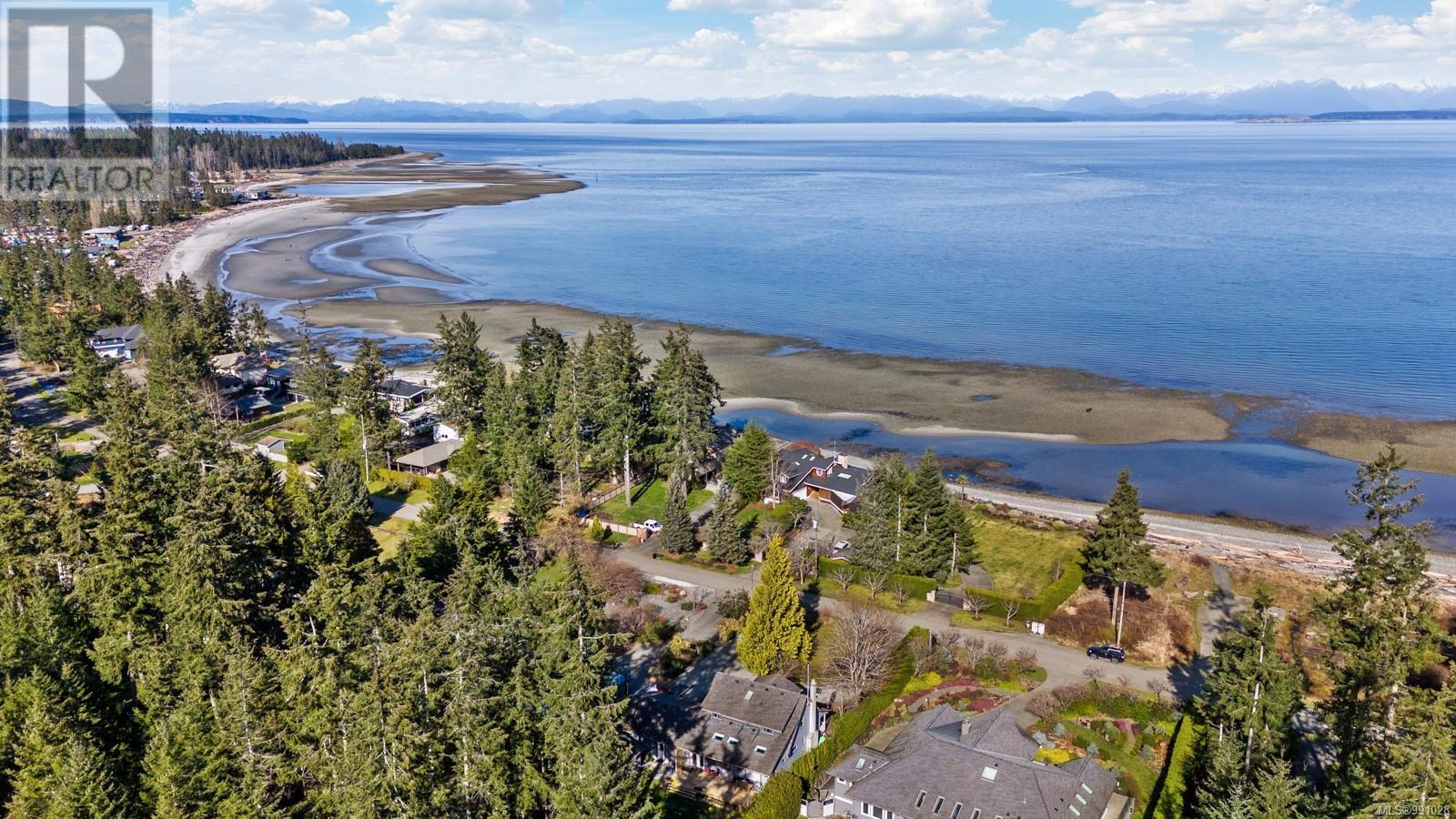 8839 Driftwood Rd Property Photo