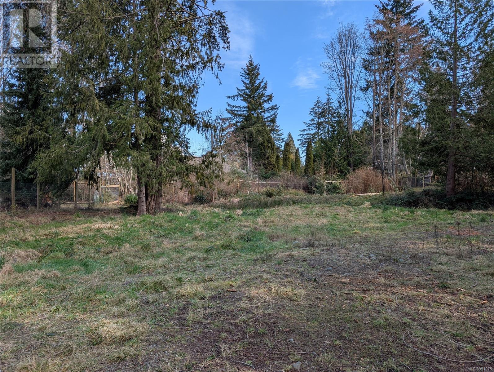 5075 Longview Dr Property Photo 3