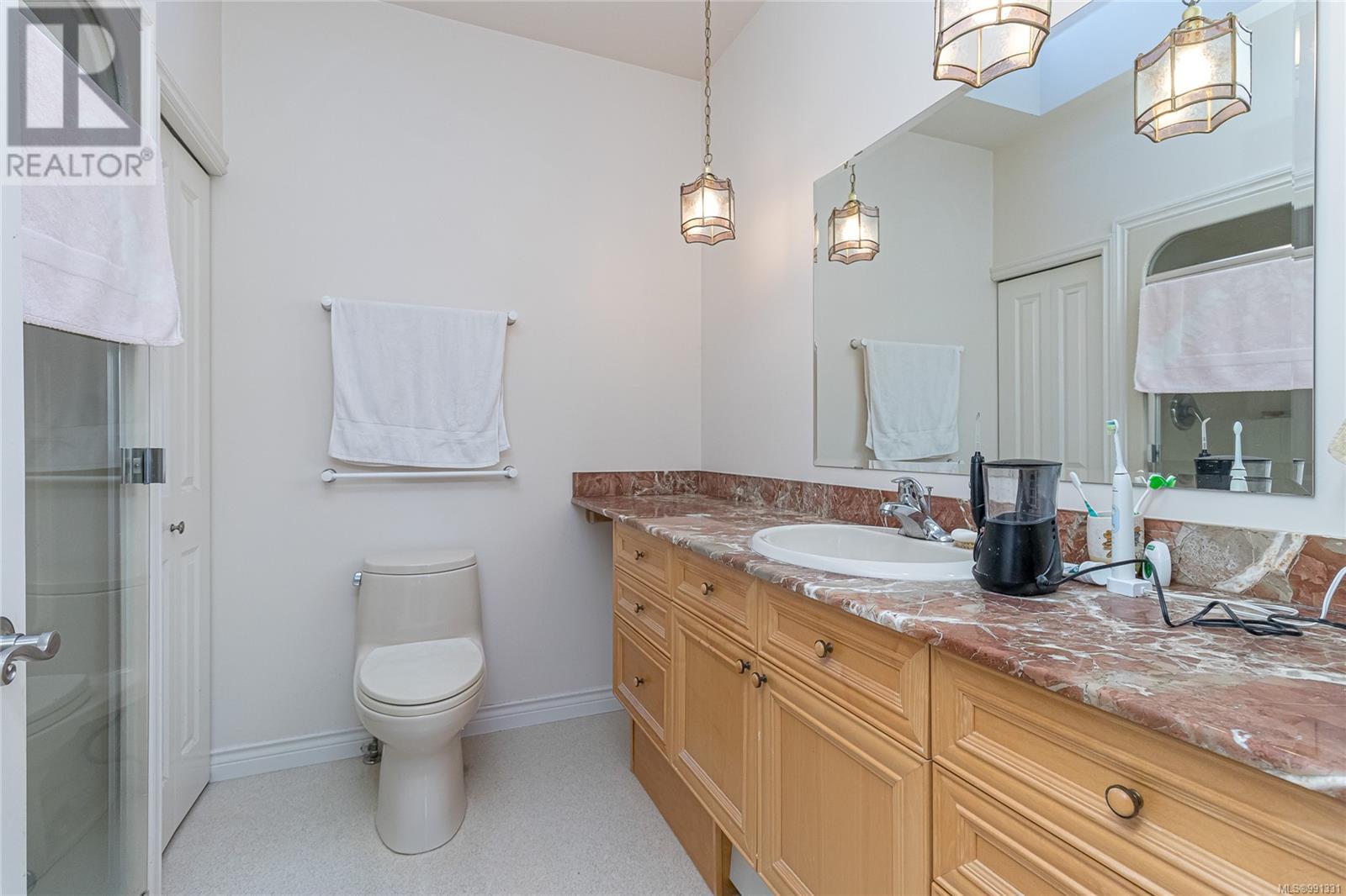 5413 Kenwill Dr Property Photo 11