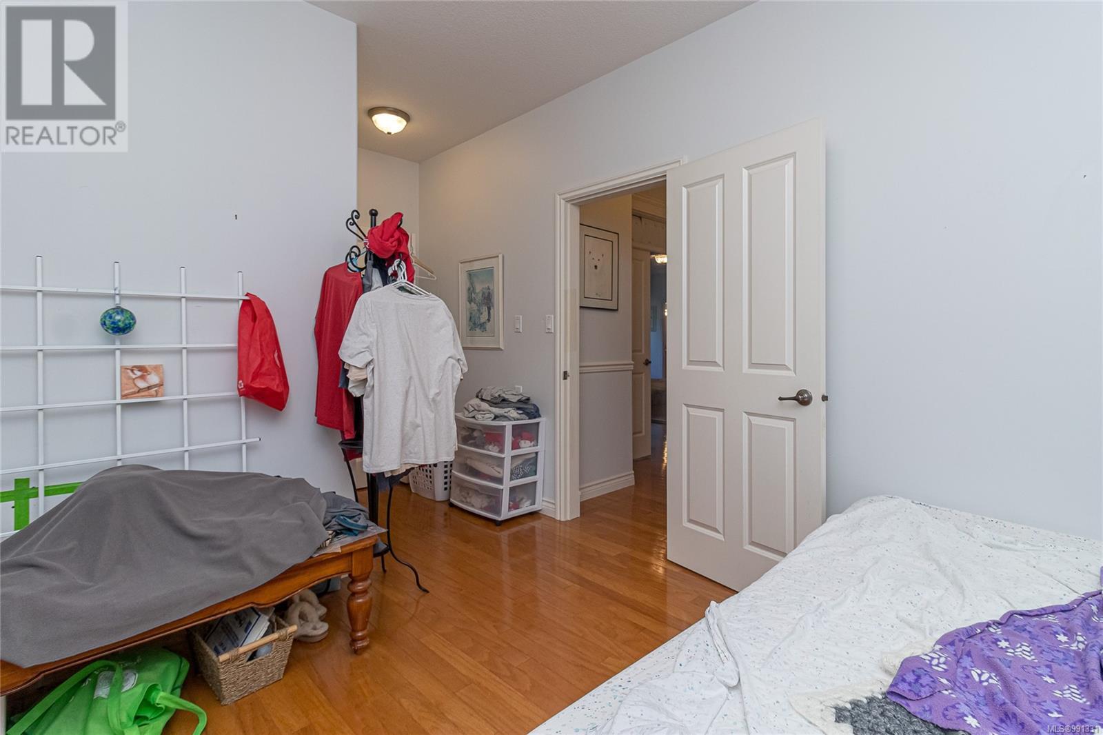 5413 Kenwill Dr Property Photo 12