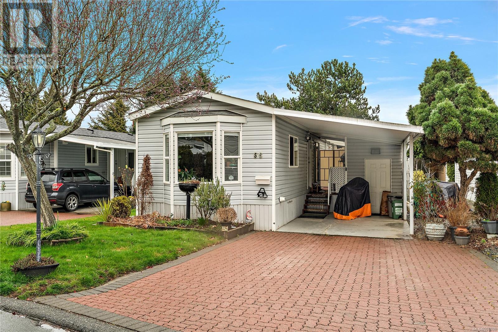 56 7583 Central Saanich Rd Property Photo