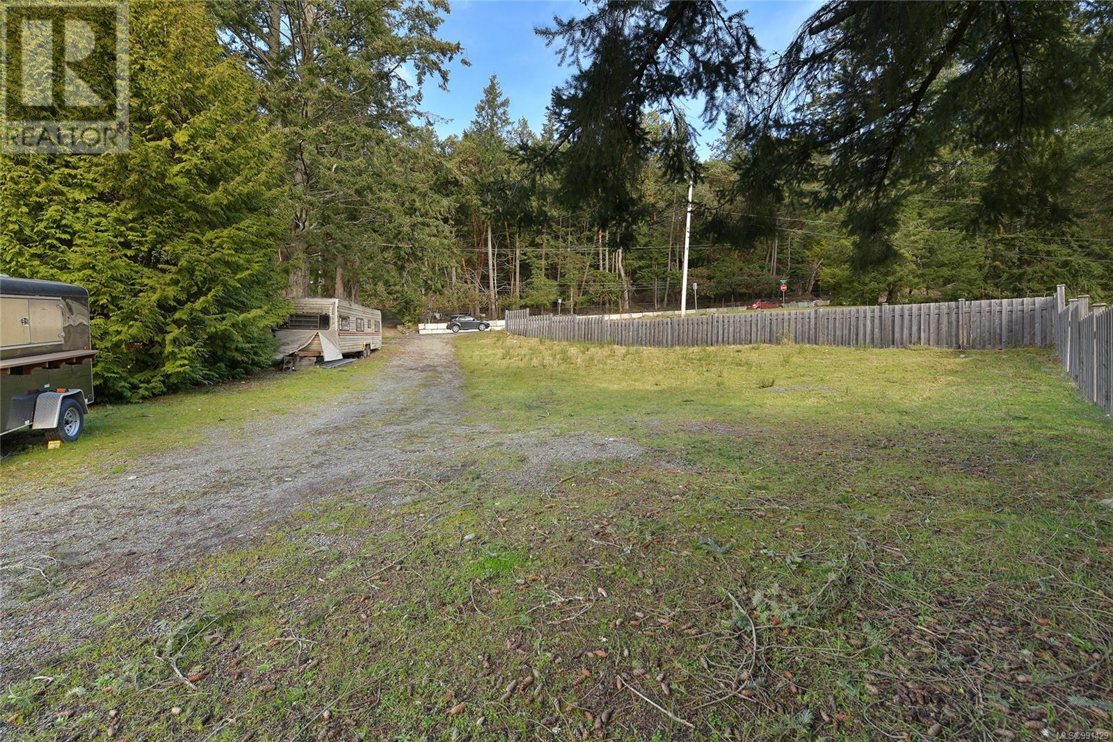 492 Dalton Dr Property Photo 40