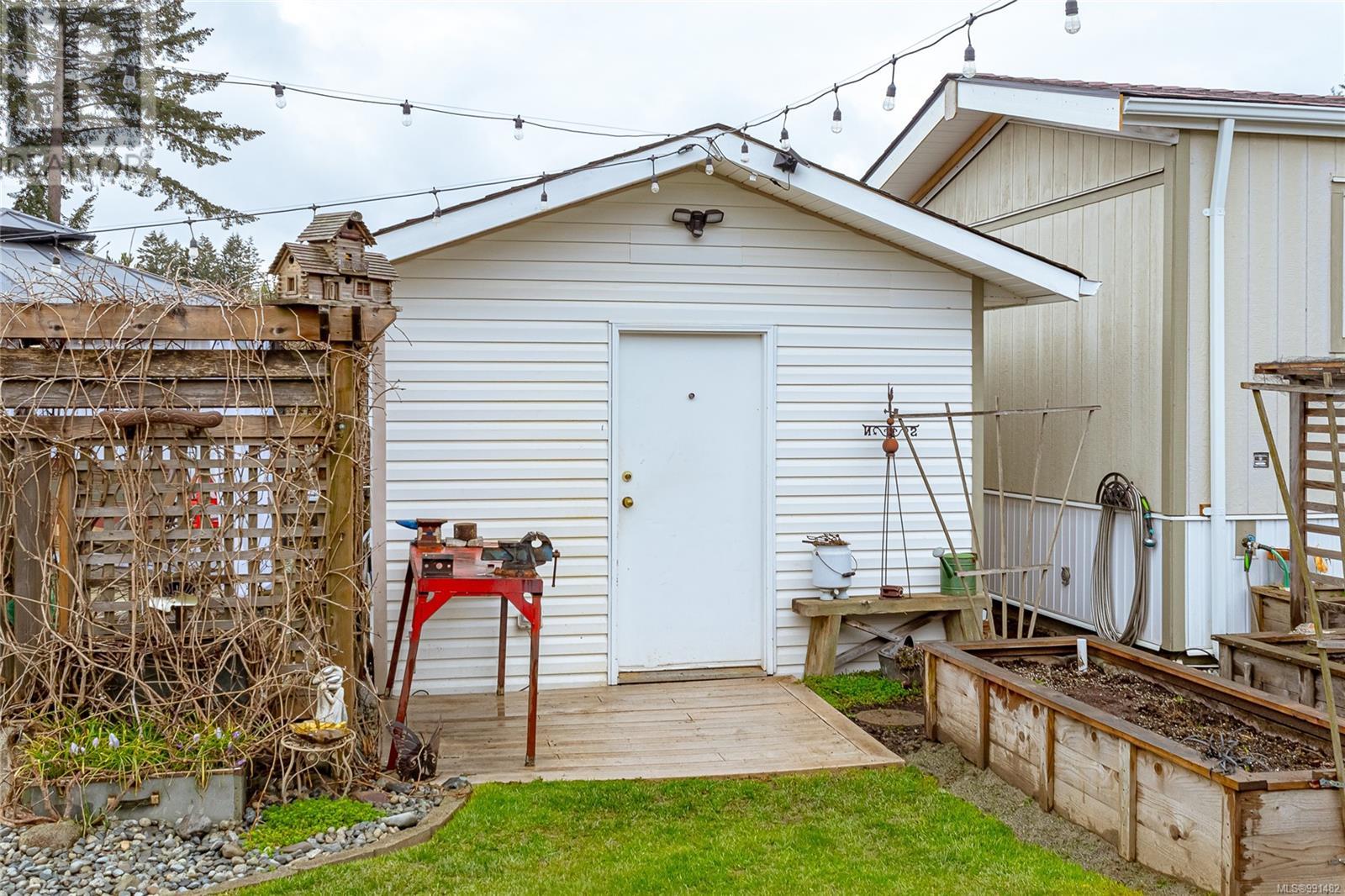 2 1572 Seabird Rd Property Photo 40