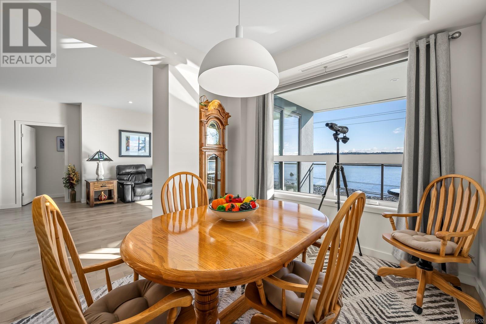 536 Island Highway #301 Property Photo 30