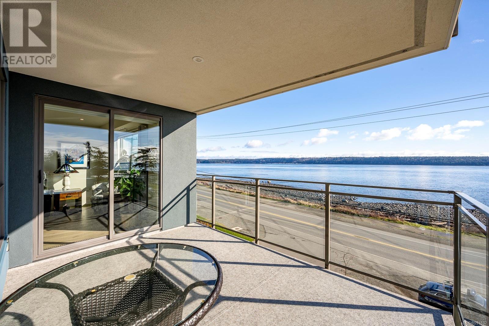 536 Island Highway #301 Property Photo 40