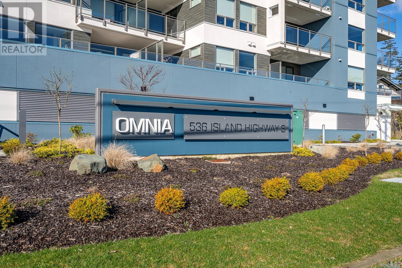 536 Island Highway #301 Property Photo 49