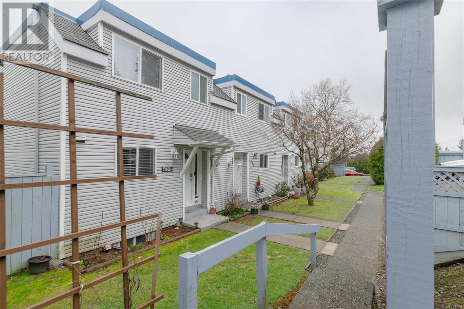 Barclay Estates Real Estate Listings Main Image