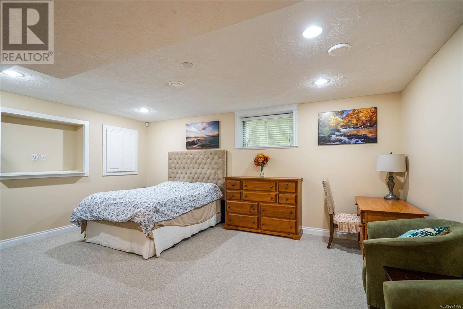 6448 Peregrine Rd Property Photo 42