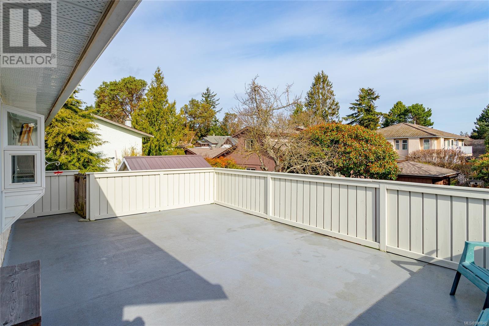2304 Hazelton Pl Property Photo 40