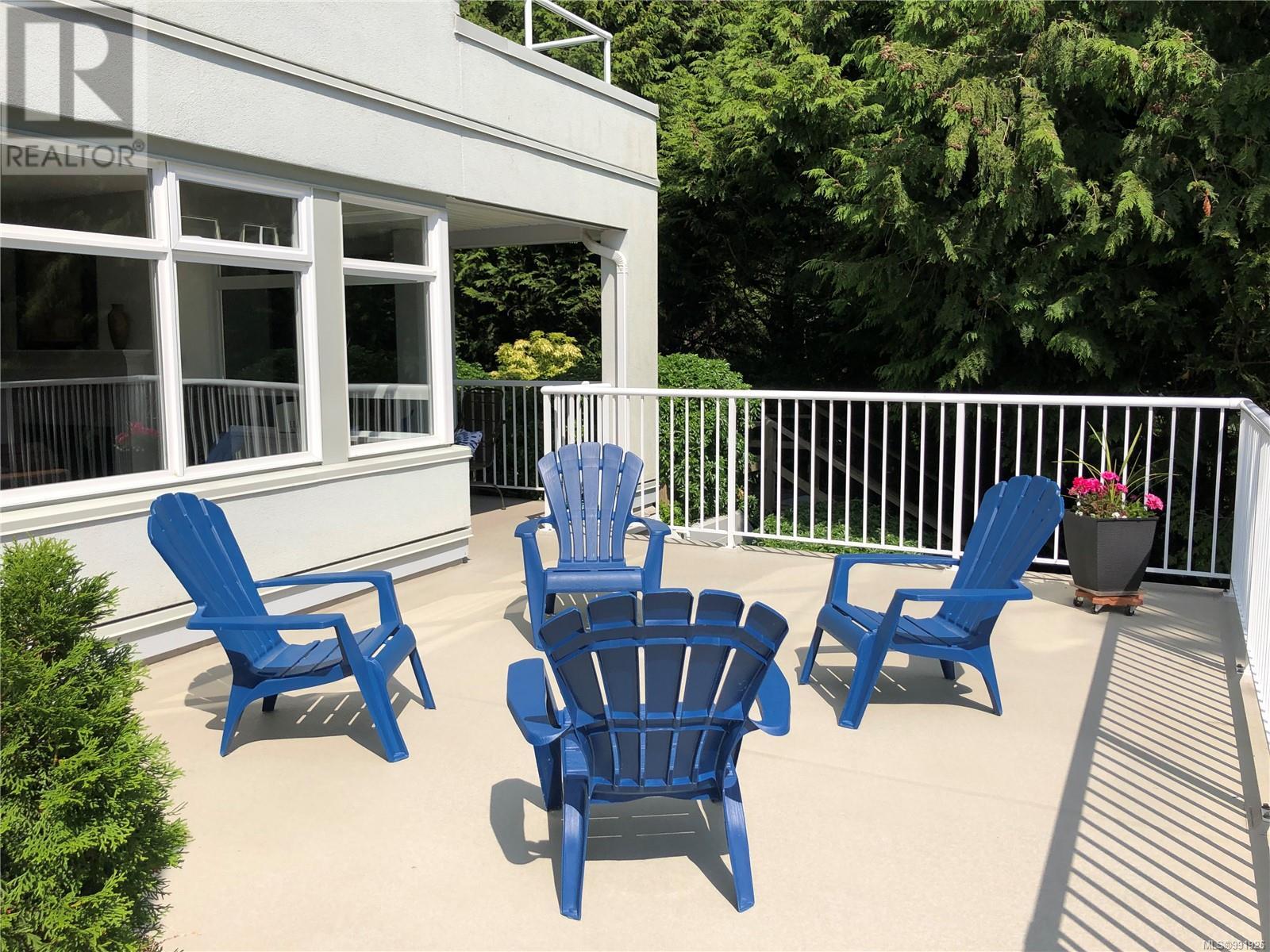 Cordova Bay Beach Estates Real Estate Listings Main Image