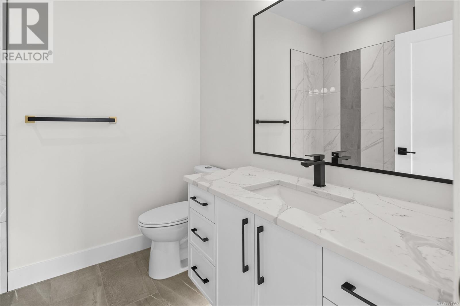 1548 Marble Pl Property Photo 28