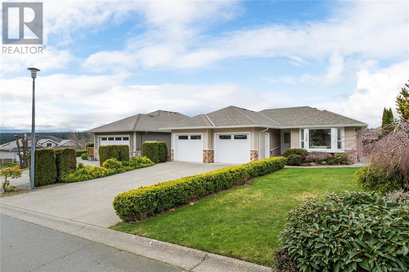 725 Oribi Dr Property Photo