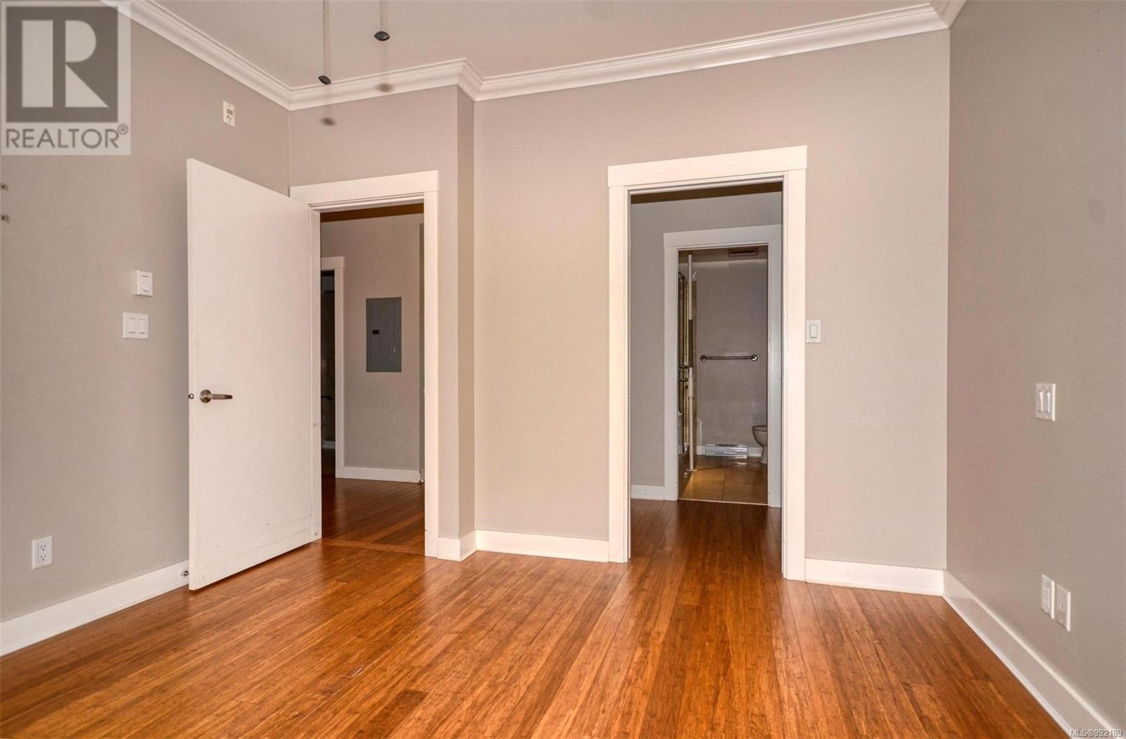 102 9820 Seaport Pl Property Photo 21