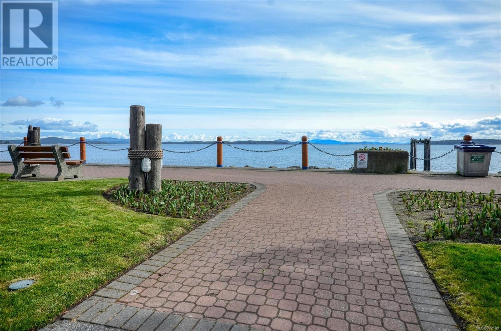 102 9820 Seaport Pl Property Photo 33