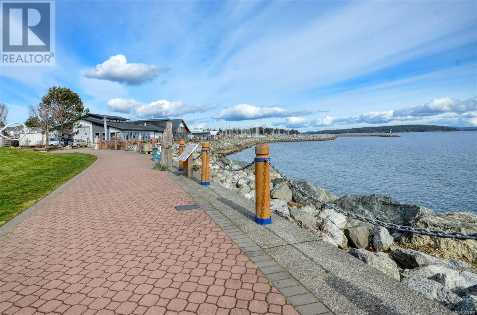 102 9820 Seaport Pl Property Photo 34