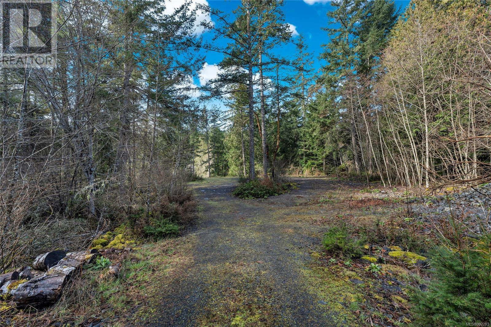5595 East Sooke Rd Property Photo 3