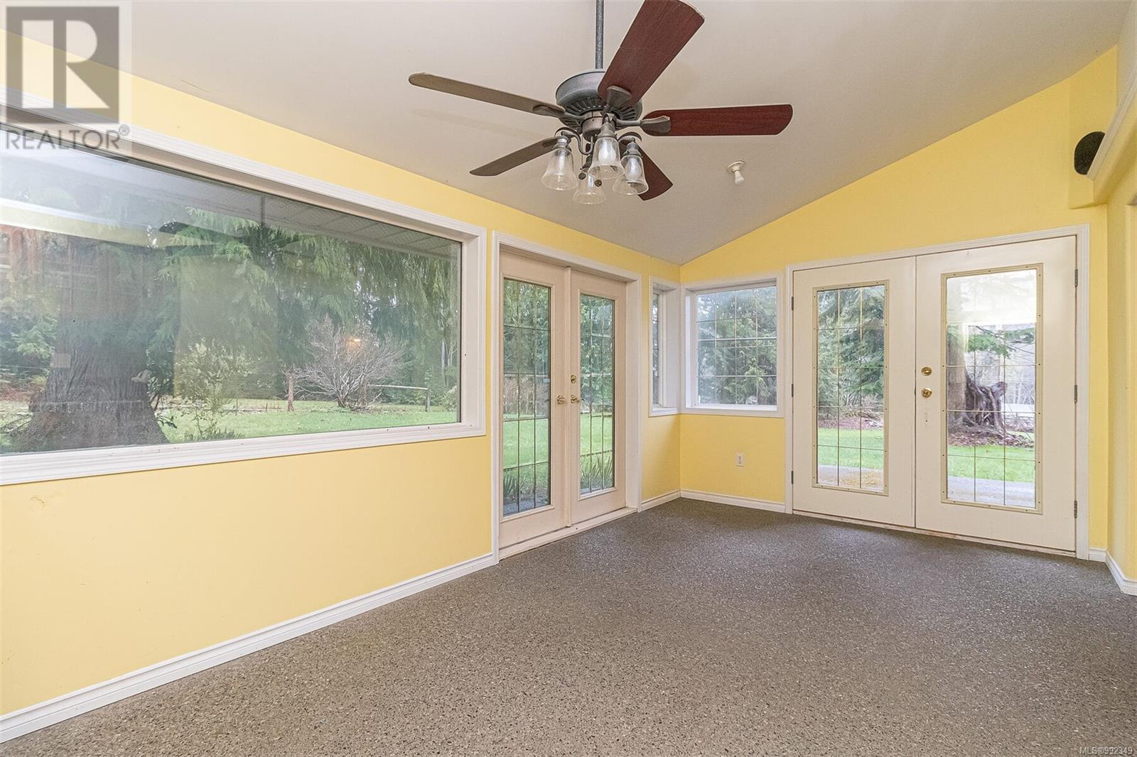 6687 Mclean Rd Property Photo 12