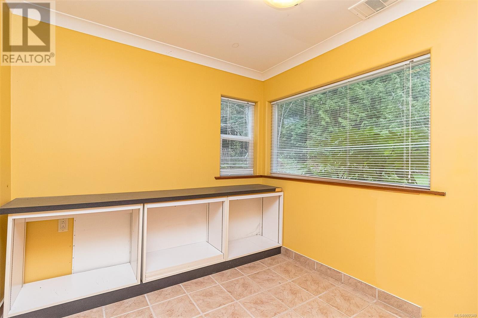 6687 Mclean Rd Property Photo 34