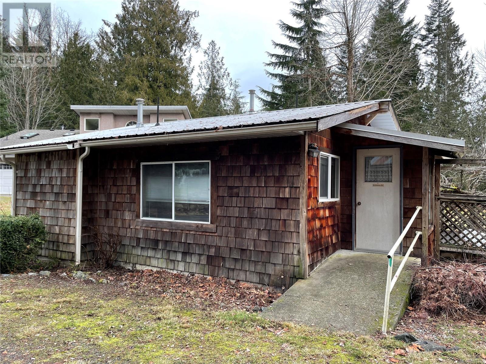 6687 Mclean Rd Property Photo 37