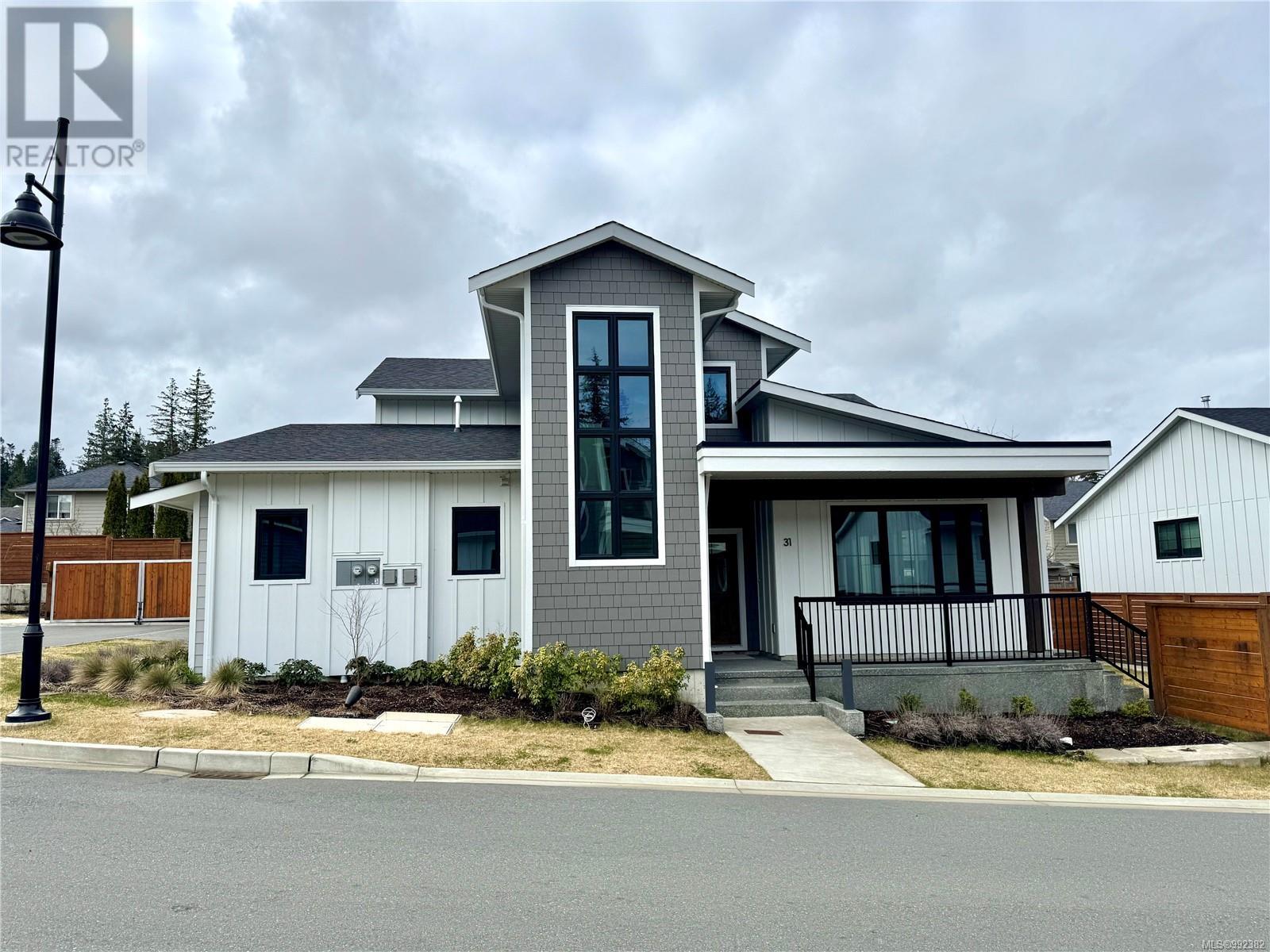 31 1090 Evergreen Rd Property Photo