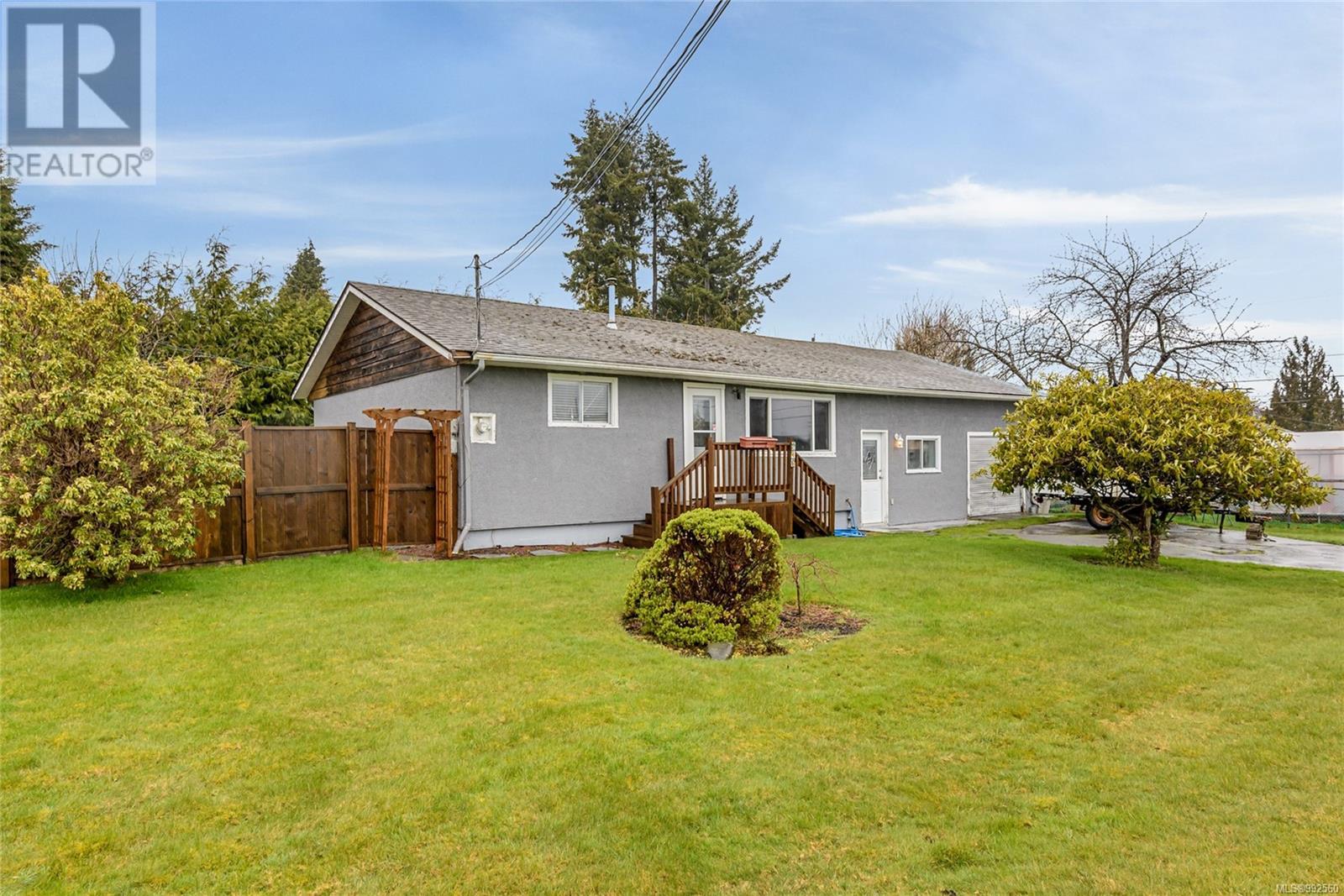 216 Wayne Rd Property Photo