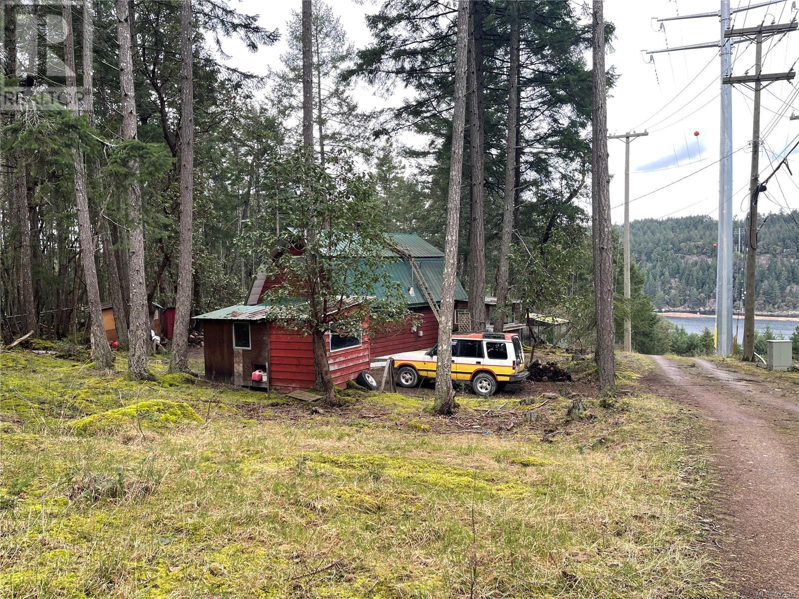 299 Coho Blvd Property Photo 10