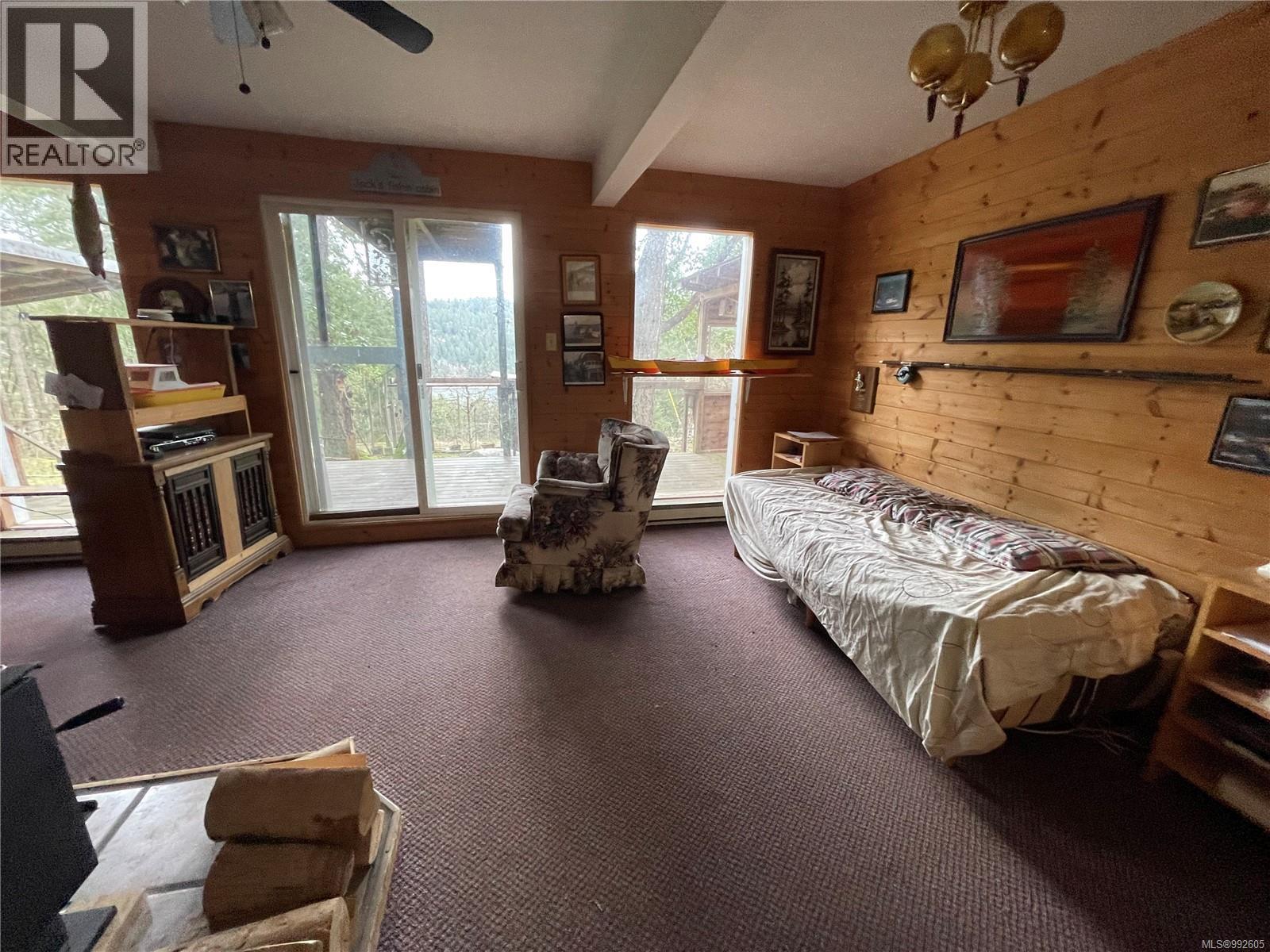 299 Coho Blvd Property Photo 14