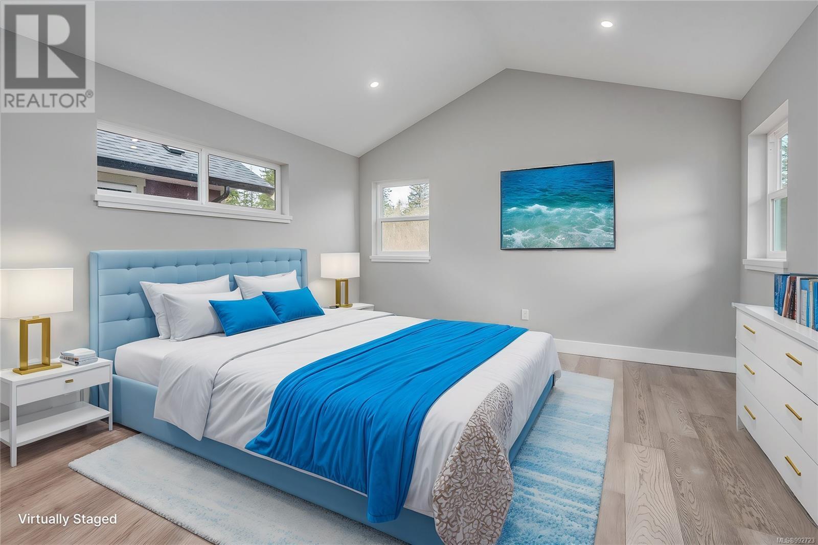 635 5th Street Property Photo 9