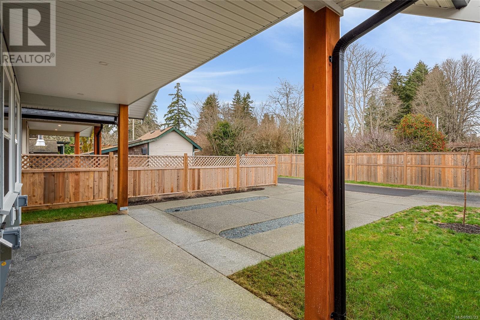 635 5th Street Property Photo 18