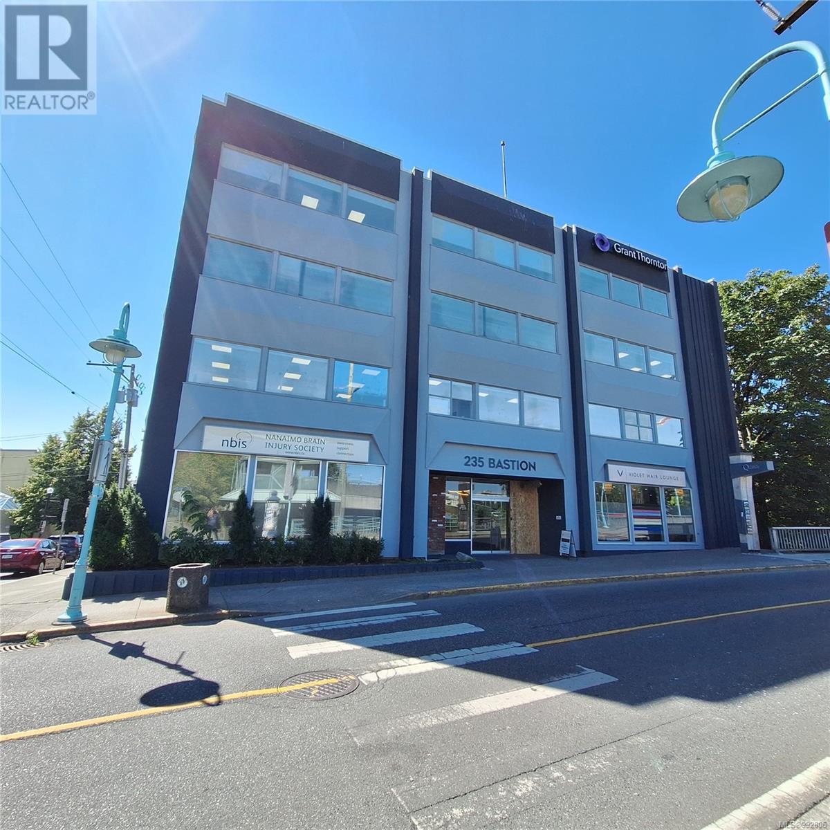 306 235 Bastion St Property Photo 2